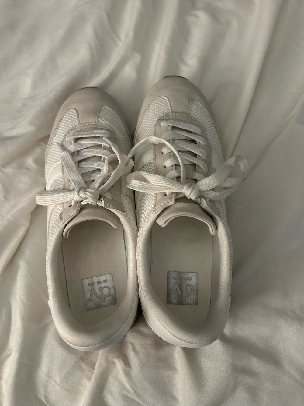 DV White Mesh & Leather Sneakers